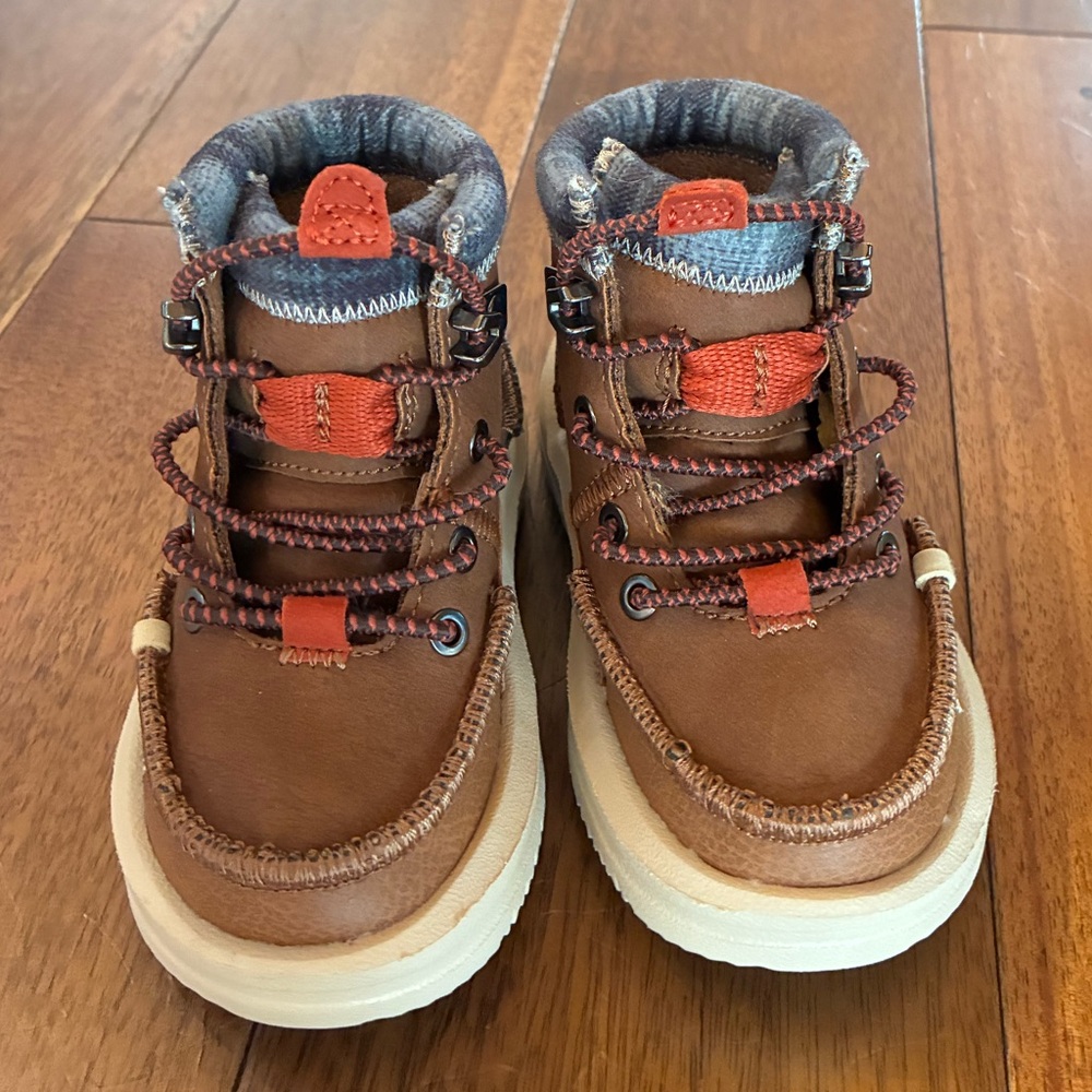 Hey Dude Brown and Red Kids Boots - Picture 3 of 8